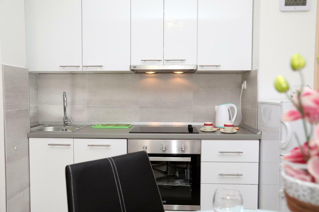 Bridgeview Apartment 特罗吉尔 外观 照片